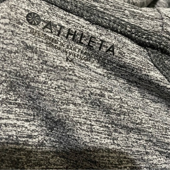 Athleta Gray Heathered Full Zip Hooded Athletic Workout Jacket Woman’s Medium - Picture 3 of 9